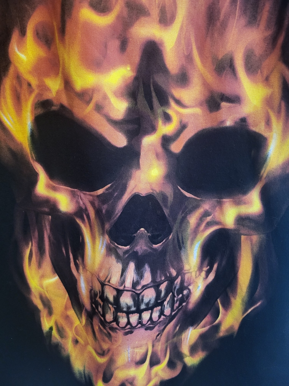 Men's Black Flame Skull Graphic Short-Sleeve Tee - Picture 6 of 7